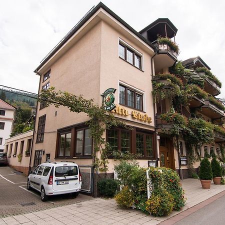 Hotel Restaurant Alte Linde Bad Wildbad Esterno foto