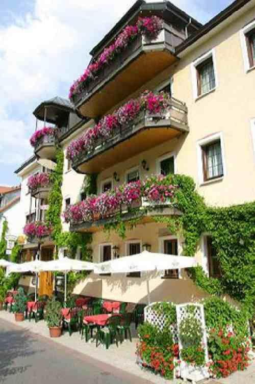 Hotel Restaurant Alte Linde Bad Wildbad Esterno foto